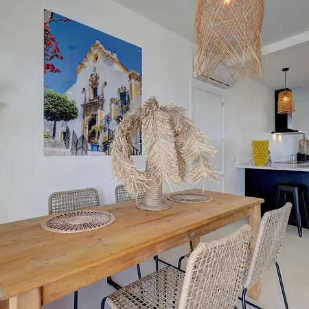 El Paseo - Gerenoveerd Met Zeezicht Estepona