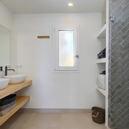 Apartment El Paseo - Gerenoveerd Met Zeezicht Estepona