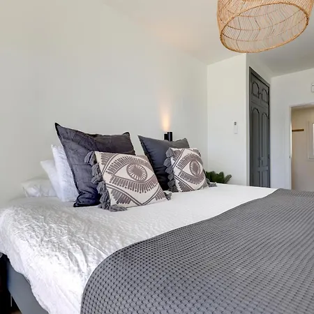 El Paseo - Gerenoveerd Met Zeezicht Apartment Estepona