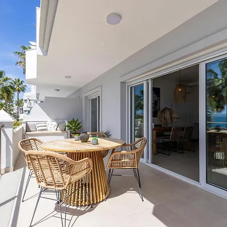El Paseo - Gerenoveerd Met Zeezicht Apartamento